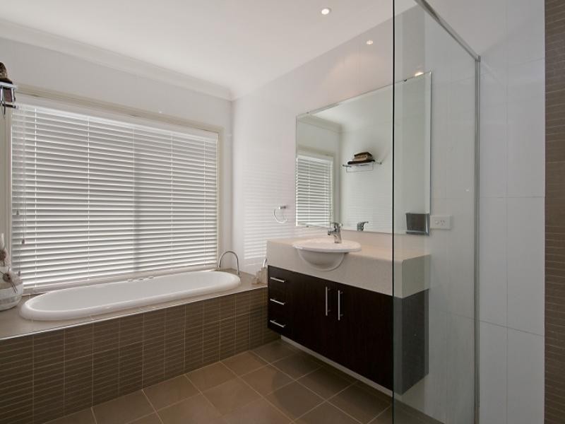 10 Upington Drive, East Maitland NSW 2323