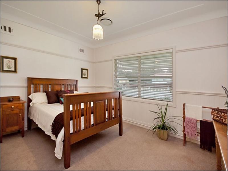 186 Lawes Street, East Maitland NSW 2323