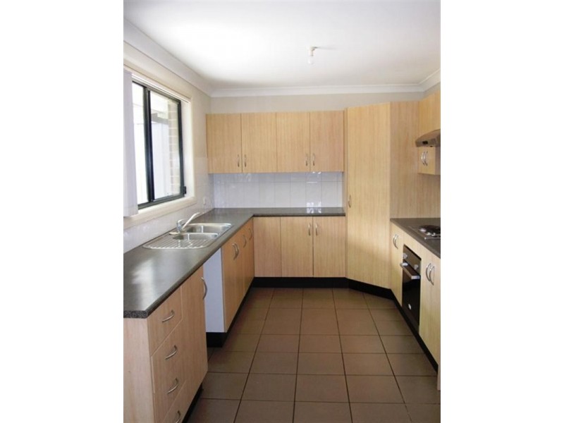 2A Lavinia Close, Tenambit NSW 2323