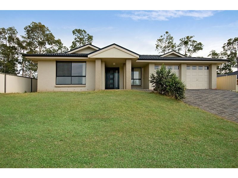 30 Nicolena Crescent, Rutherford NSW 2320