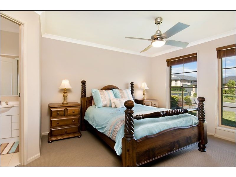 12 Stanley Close, Bolwarra Heights NSW 2320
