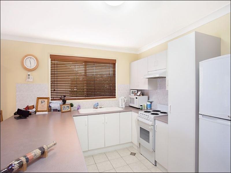 2/147 Weblands Street, Aberglasslyn NSW 2320
