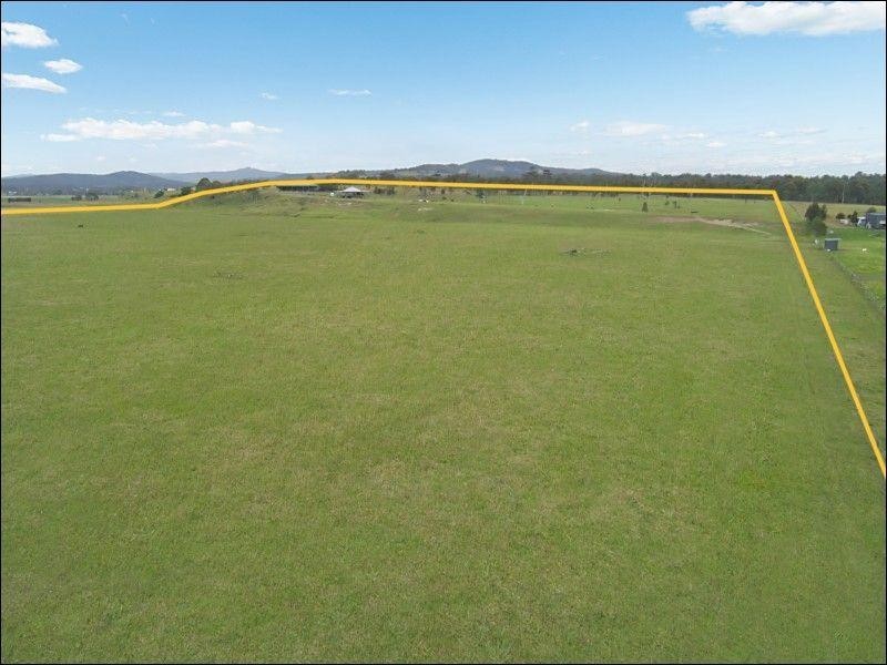 163 Leneghans Drive, Black Hill NSW 2322