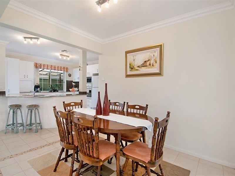 99 Canterbury Drive, Raworth NSW 2321