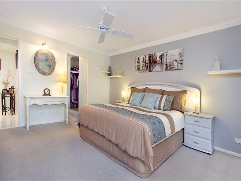 99 Canterbury Drive, Raworth NSW 2321