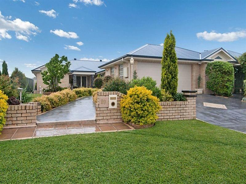 99 Canterbury Drive, Raworth NSW 2321