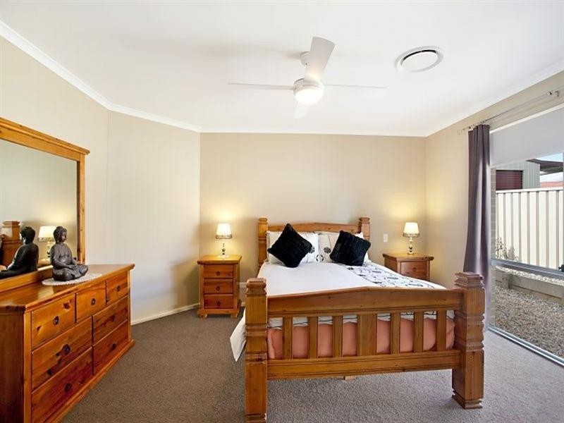 11 Fernleigh Avenue, Aberglasslyn NSW 2320