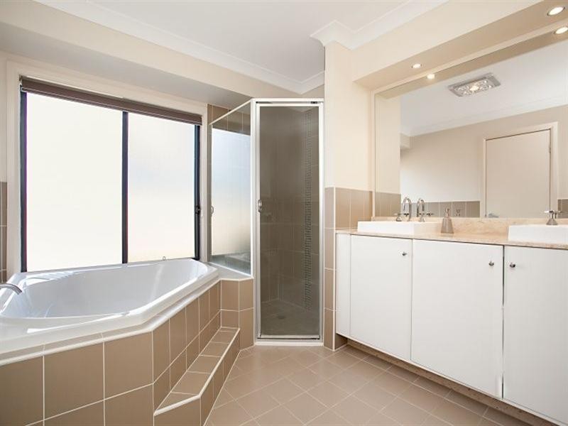 265 Denton Park Drive, Aberglasslyn NSW 2320