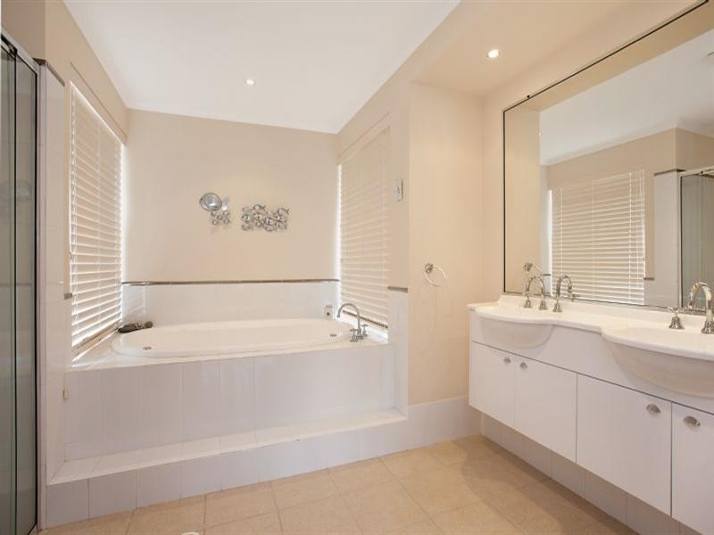 7 Alyce Close, Bolwarra Heights NSW 2320