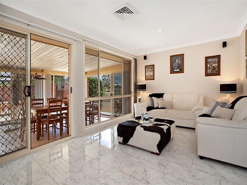 12 Silky Oak Drive, Aberglasslyn NSW 2320