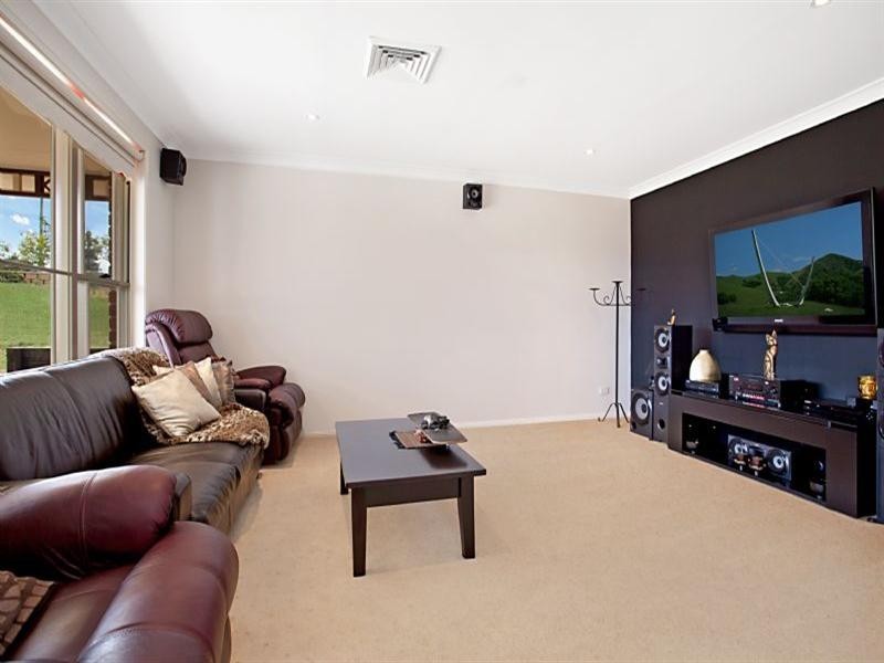 12 Silky Oak Drive, Aberglasslyn NSW 2320