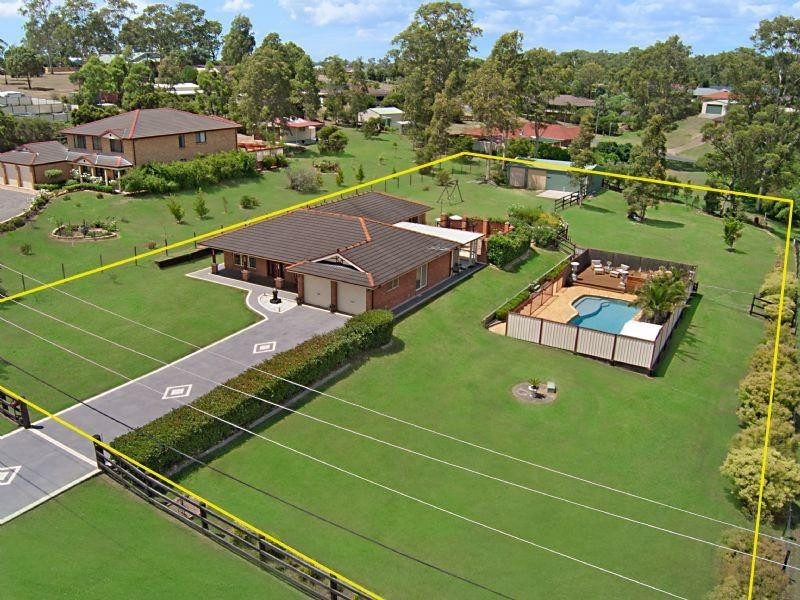 12 Silky Oak Drive, Aberglasslyn NSW 2320