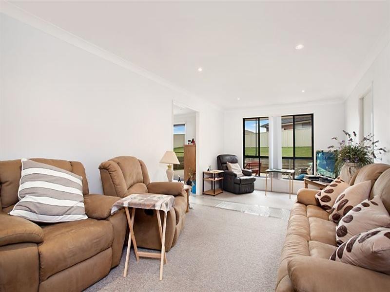 7 Joseph Close, Aberglasslyn NSW 2320