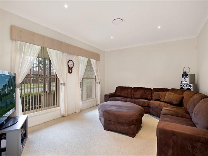 21 Lowe Street, Metford NSW 2323