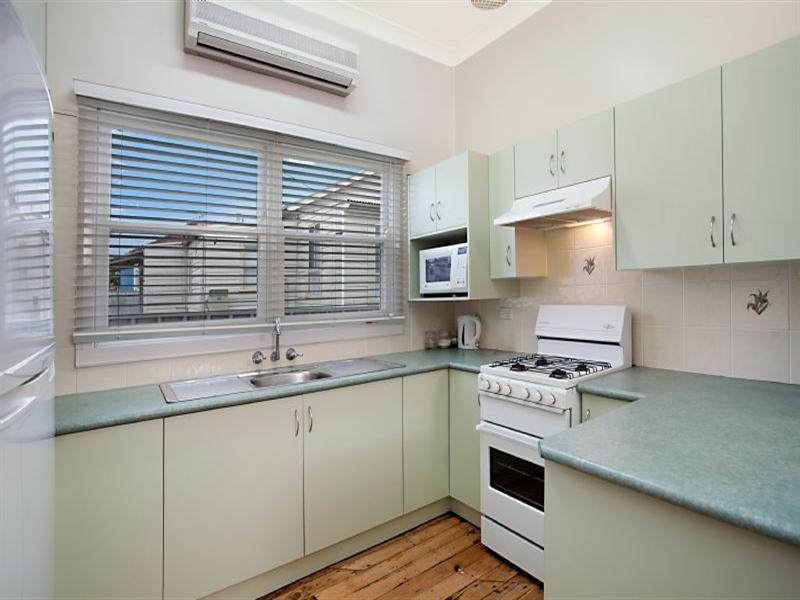 66 South Street, Telarah NSW 2320