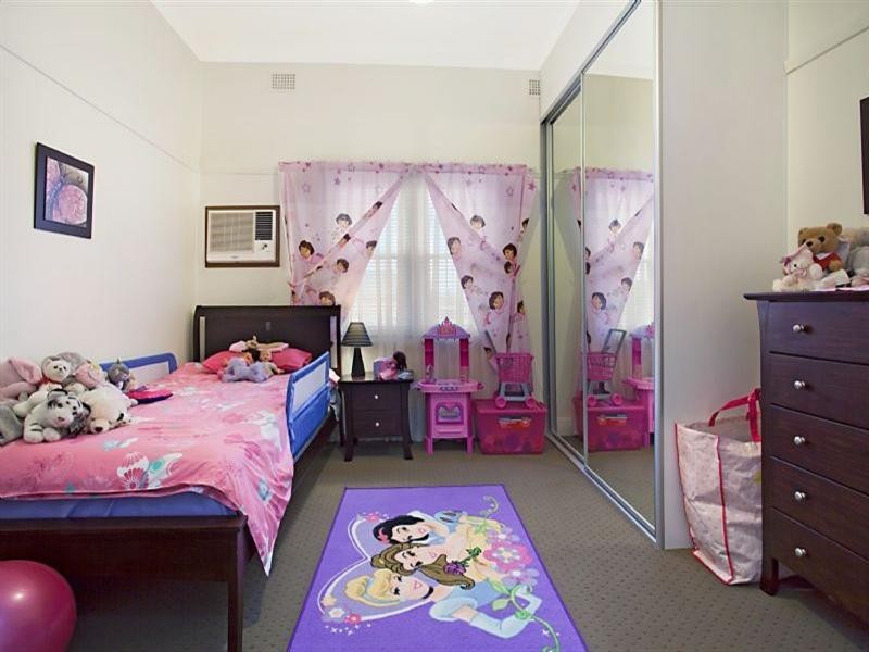 66 South Street, Telarah NSW 2320