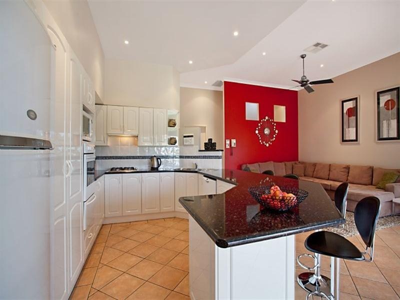 13 Donegal Drive, Ashtonfield NSW 2323