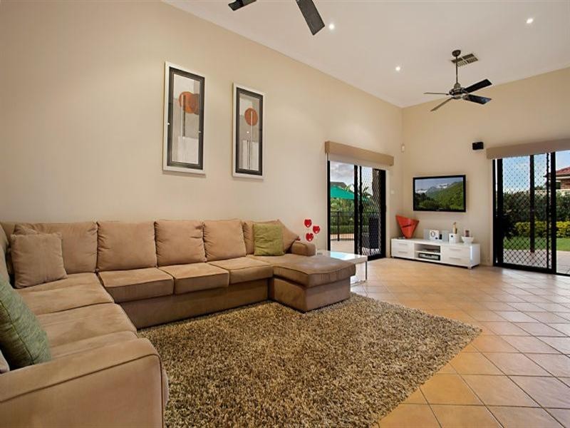 13 Donegal Drive, Ashtonfield NSW 2323