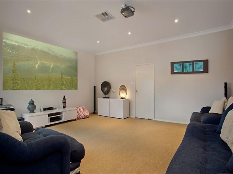 13 Donegal Drive, Ashtonfield NSW 2323