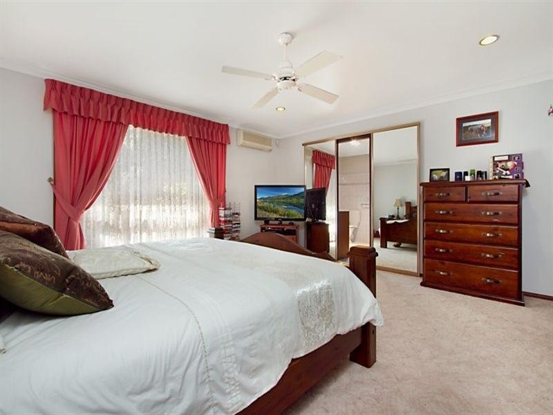 48 Squadron Crescent, Rutherford NSW 2320