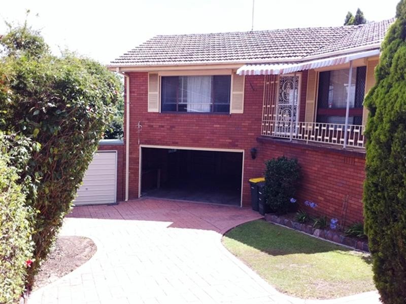 76 Thompson Street, East Maitland NSW 2323