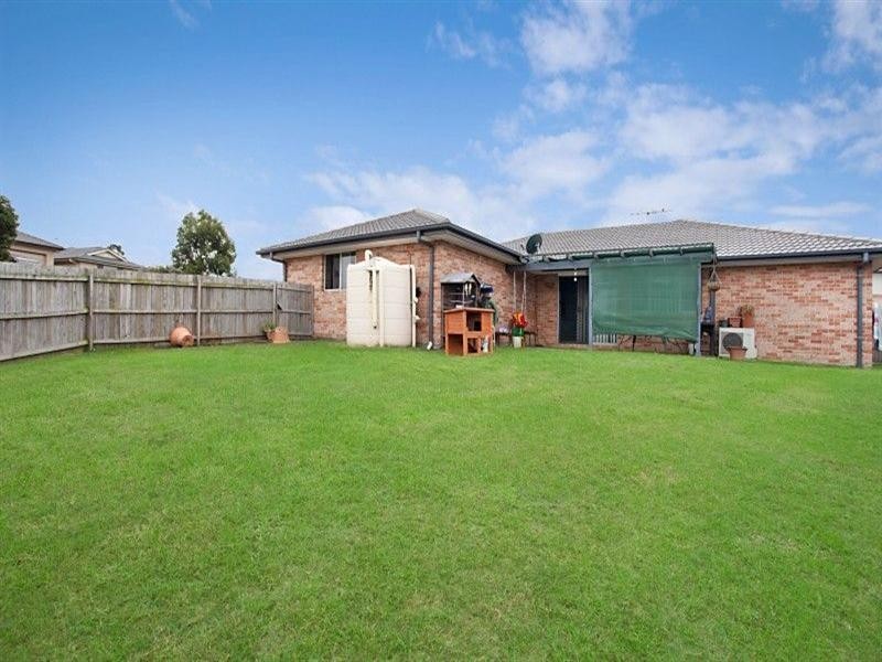 13 Hibiscus Crescent, Aberglasslyn NSW 2320