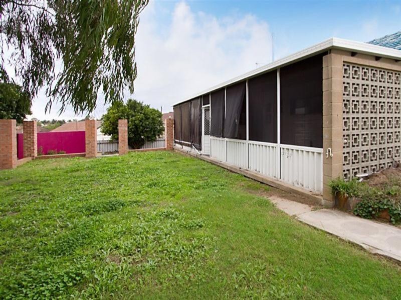 2 Joan Street, Rutherford NSW 2320