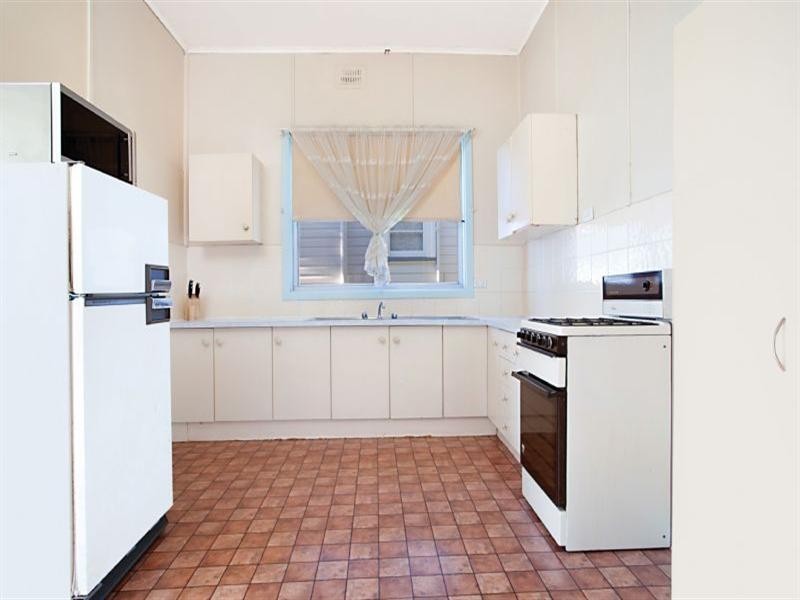 6 Hobart Street, East Maitland NSW 2323