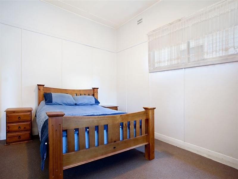 6 Hobart Street, East Maitland NSW 2323