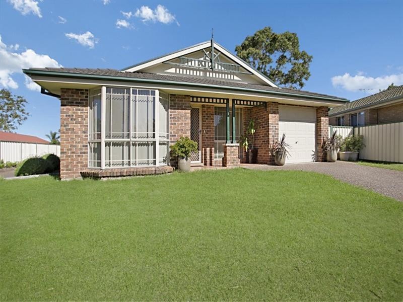 1/5 Proserpine Close, Ashtonfield NSW 2323