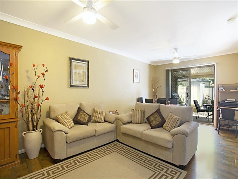 1/5 Proserpine Close, Ashtonfield NSW 2323