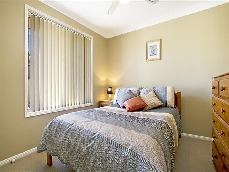 1/5 Proserpine Close, Ashtonfield NSW 2323