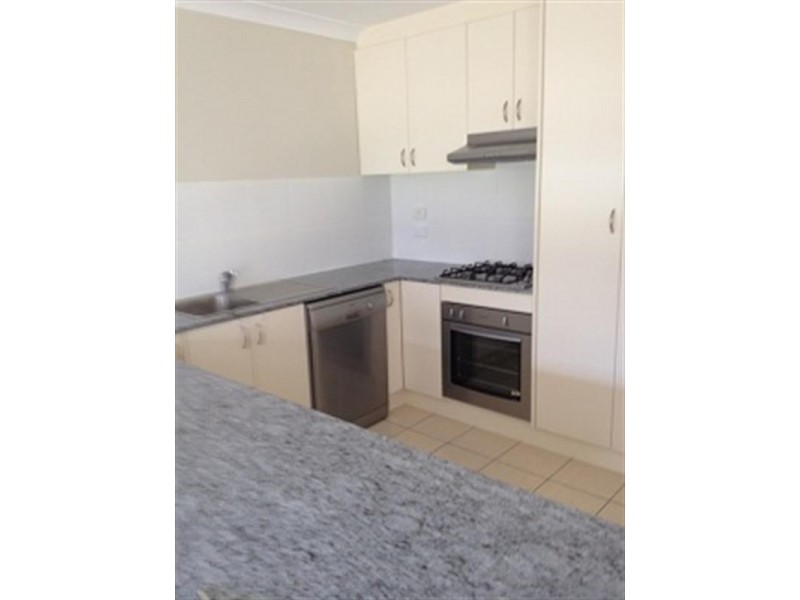 2/58 Budgeree Drive, Aberglasslyn NSW 2320
