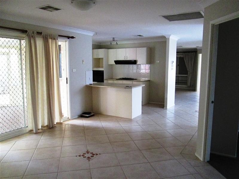 19 Royal Oak Avenue, Thornton NSW 2322