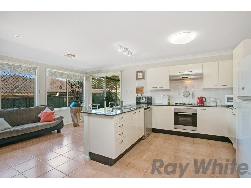 2 Limerick Close, Ashtonfield NSW 2323