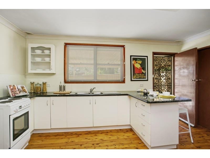 1 Dunkley Street, Rutherford NSW 2320