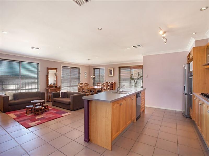 Aberglasslyn NSW 2320