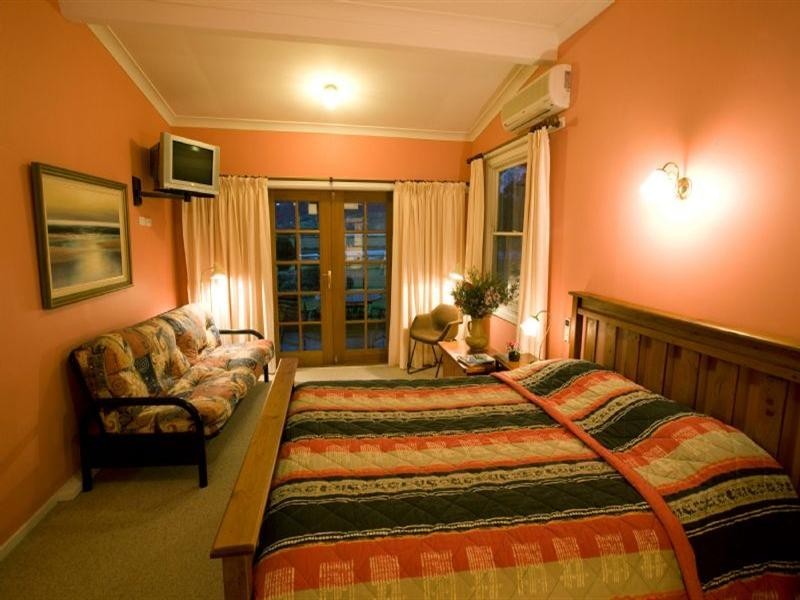 84 Valley Street, Gosforth NSW 2320