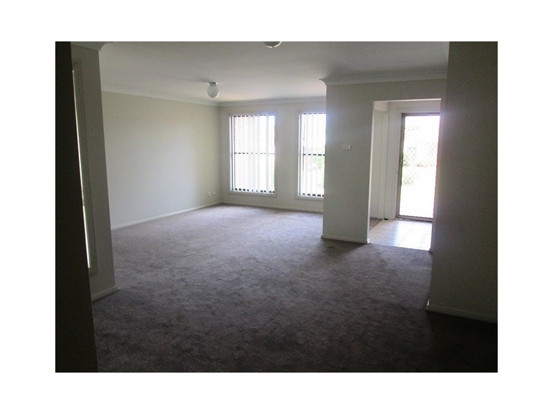 48 Canterbury Drive, Morpeth NSW 2321