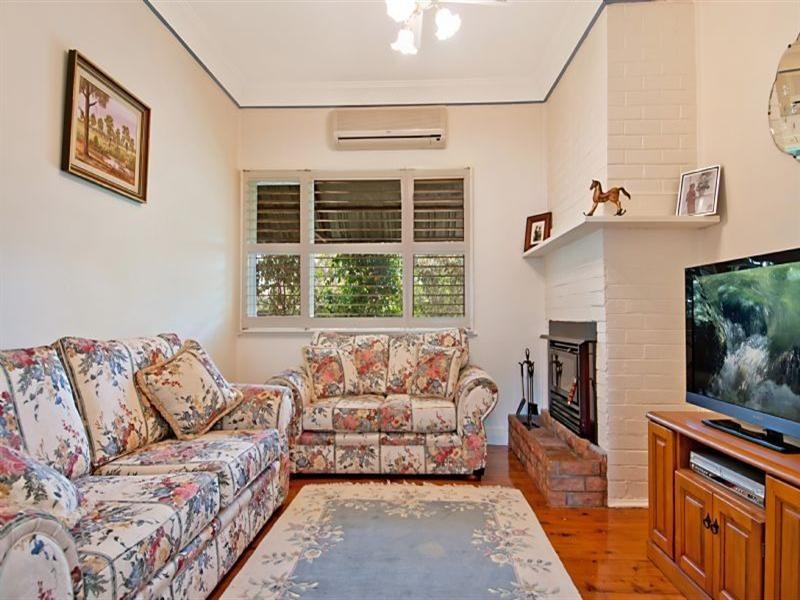 1 Market Street, Wallalong NSW 2320