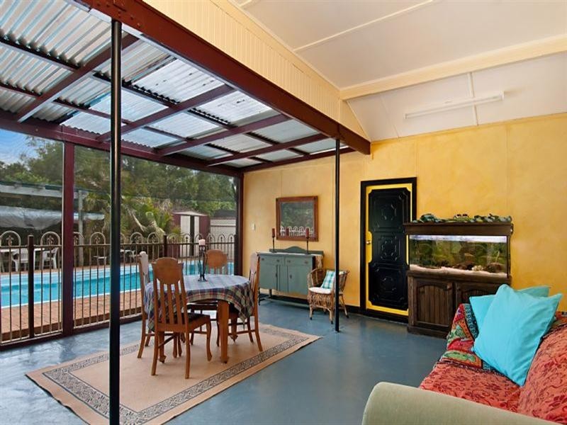 1 Market Street, Wallalong NSW 2320