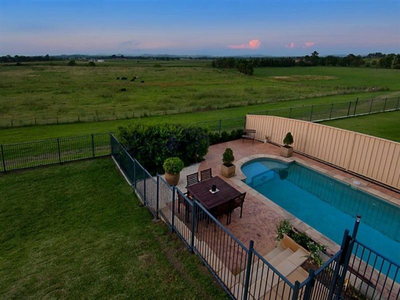 45 Lochend Circuit, East Maitland NSW 2323