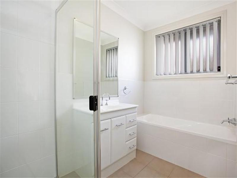 7 York Place, Raworth NSW 2321