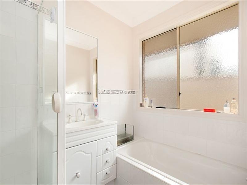 2 Mannall Close, Rutherford NSW 2320