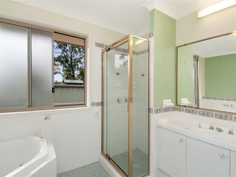 25 Budgeree Drive, Aberglasslyn NSW 2320