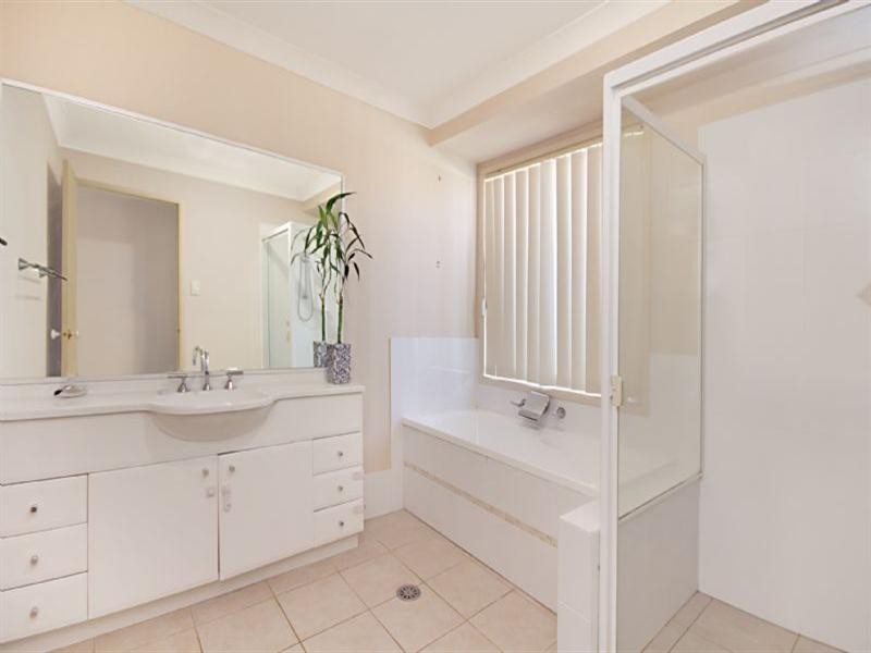 1 Laurel Close, Thornton NSW 2322