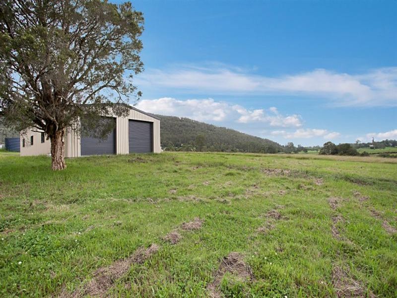 321 Martins Creek Road, Paterson NSW 2421