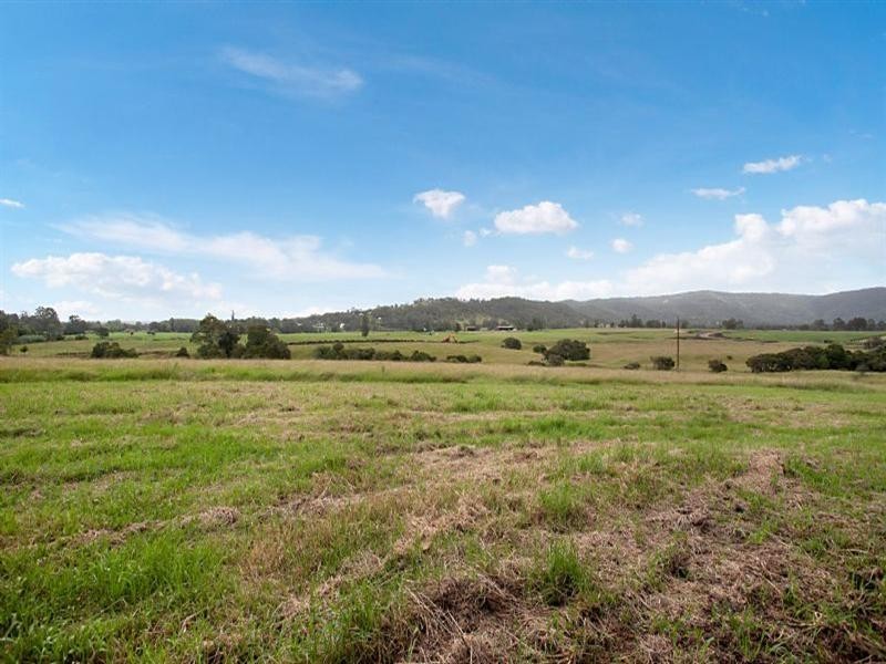 321 Martins Creek Road, Paterson NSW 2421