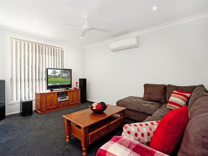 44 Squadron Crescent, Rutherford NSW 2320