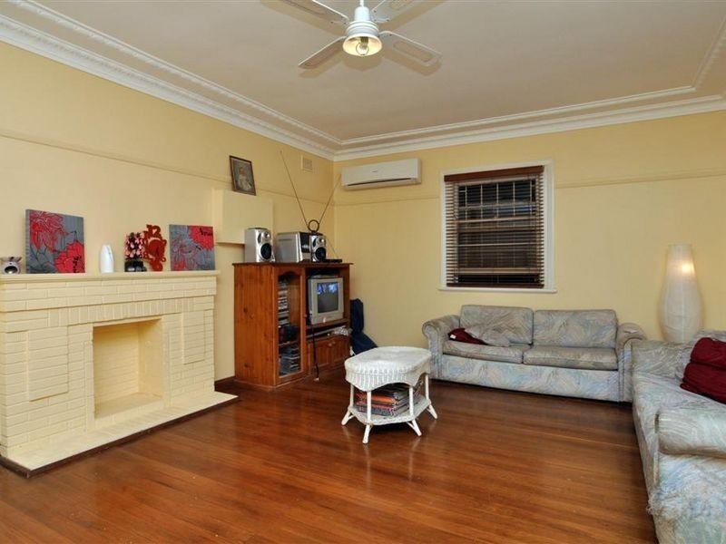 23 Sinclair Street, East Maitland NSW 2323